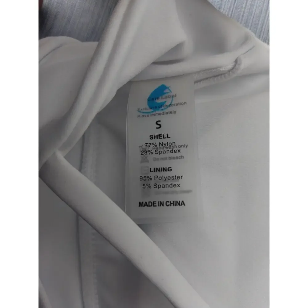 Women's Strappy Back Padded Sports Bra Size S